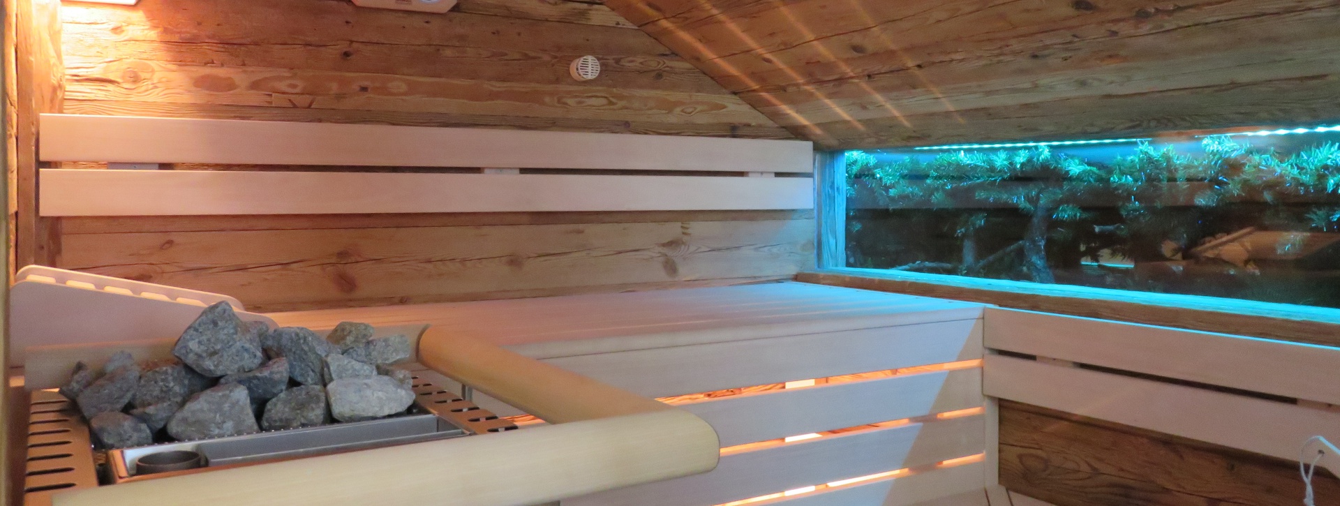 Sauna in der Shania Residence Ferienwohnung in Übersee, Wellness, Sauna, Bäder, Therme im Chiemgau